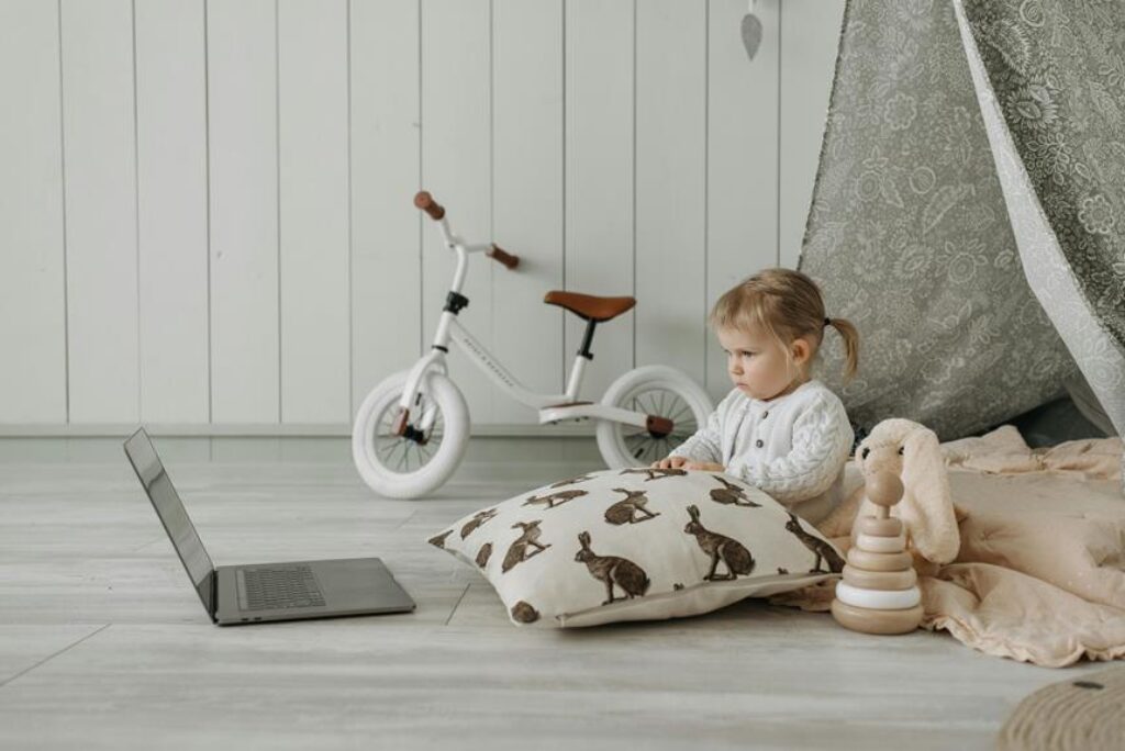 What Are Some Safe and Stylish Decor Options for Toddlers? What Are Some Safe and Stylish Decor Options for Toddlers?